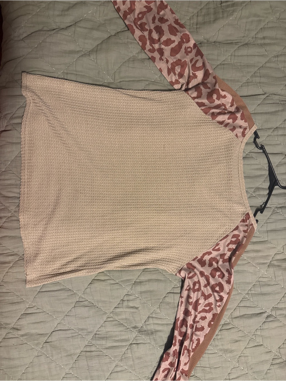 Women’s Long Sleeve Waffle Knit Top with Pink Leopard Sleeves